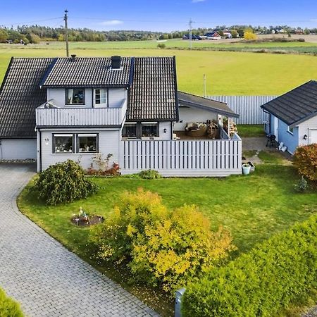 Вилла Hyggelig Enebolig Pa Notteroy, Rett Ved Golfbane Экстерьер фото