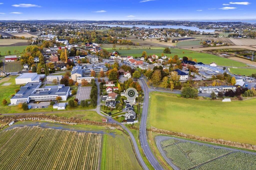 Вилла Hyggelig Enebolig Pa Notteroy, Rett Ved Golfbane Экстерьер фото